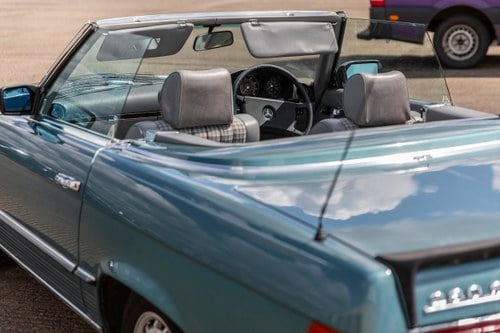 1984 Mercedes-Benz 280SL (R107) In vendita (immagine 139 di 198)