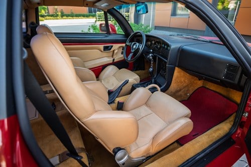 1991 Alfa Romeo SZ zum Verkauf (Bild 18 von 89)