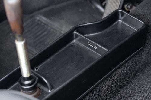 1972 Volkswagen Beetle 1302S Karmann Convertible Te koop (foto 39 van 104)