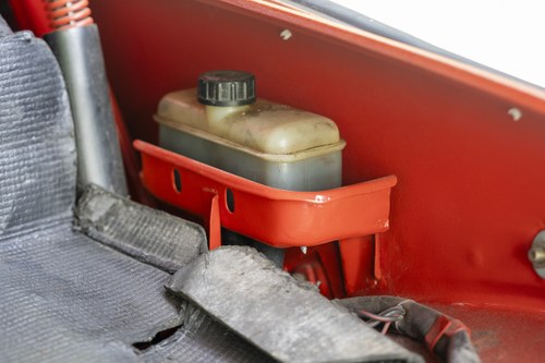 1972 Volkswagen Beetle 1302S Karmann Convertible Te koop (foto 49 van 104)