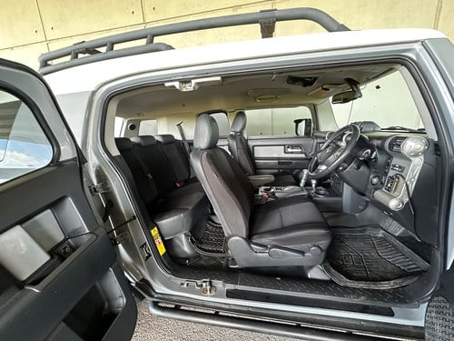 2014 Toyota FJ Cruiser En venta (imagen 25 de 42)