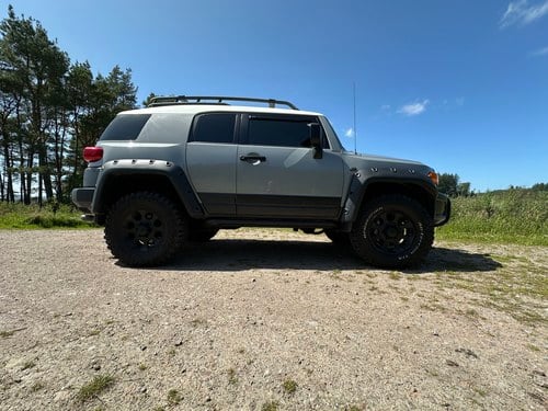 2014 Toyota FJ Cruiser En venta (imagen 10 de 42)
