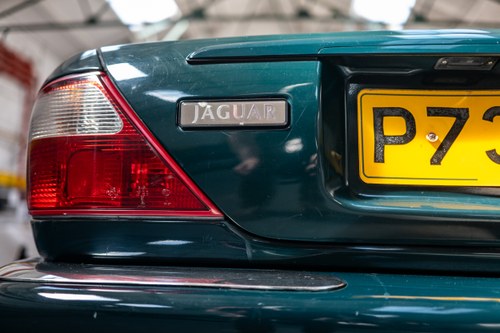 1997 Jaguar XJR V8 Te koop (foto 135 van 251)