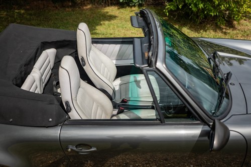 1991 Porsche 911 (964) In vendita (immagine 70 di 302)