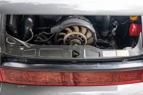 1991 Porsche 911 (964) In vendita (immagine 202 di 302)