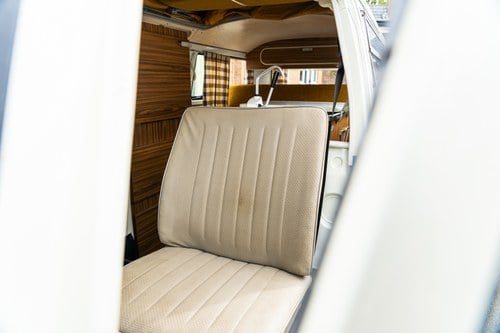 1973 Volkswagen T2 Westfalia Camper à vendre (picture 25 of 107)