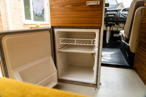 1973 Volkswagen T2 Westfalia Camper à vendre (picture 36 of 107)