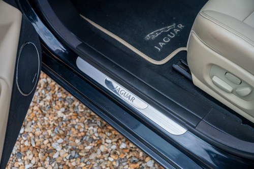 2007 Jaguar XJR Portfolio (X350) zum Verkauf (Bild 23 von 191)