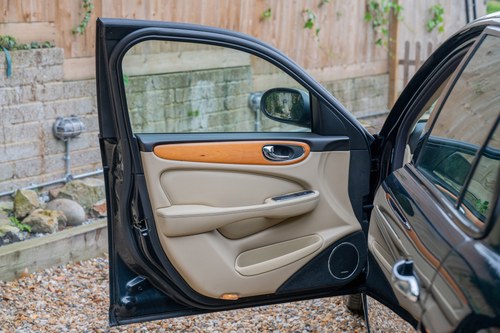 2007 Jaguar XJR Portfolio (X350) zum Verkauf (Bild 43 von 191)