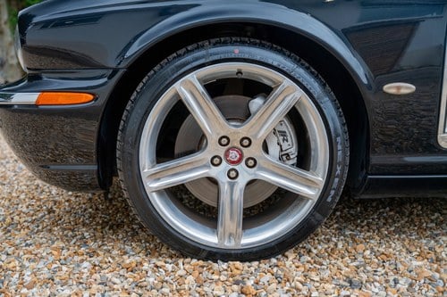 2007 Jaguar XJR Portfolio (X350) zum Verkauf (Bild 140 von 191)