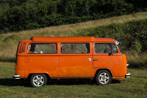 1973 Volkswagen T2 Motor Caravan Te koop (foto 5 van 146)