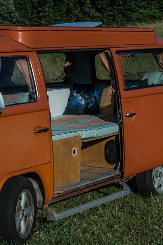 1973 Volkswagen T2 Motor Caravan Te koop (foto 45 van 146)