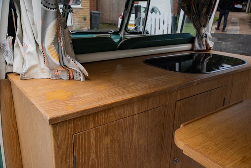 1965 Volkswagen Type 2 Split Screen Camper zum Verkauf (Bild 35 von 201)