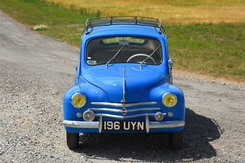1960 Renault 4CV Te koop (foto 21 van 176)