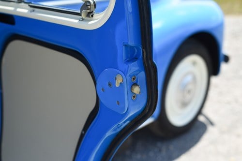 1960 Renault 4CV Te koop (foto 33 van 176)