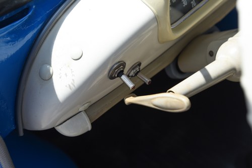 1960 Renault 4CV Te koop (foto 45 van 176)