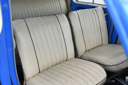 1960 Renault 4CV Te koop (foto 60 van 176)