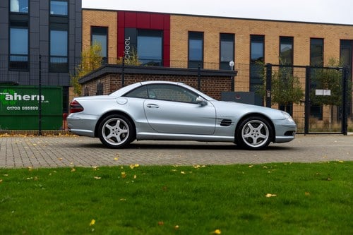 2003 Mercedes-Benz R230 SL55 AMG In vendita (immagine 9 di 254)