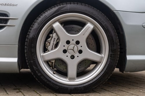 2003 Mercedes-Benz R230 SL55 AMG In vendita (immagine 31 di 254)