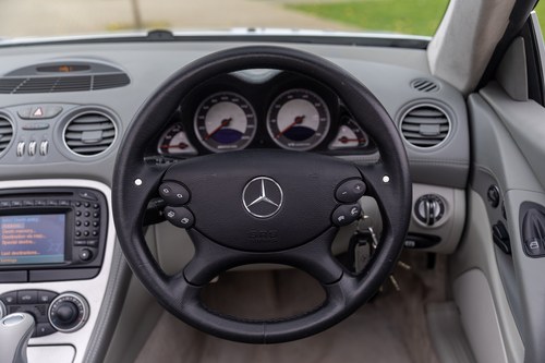 2003 Mercedes-Benz R230 SL55 AMG In vendita (immagine 90 di 254)
