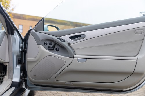 2003 Mercedes-Benz R230 SL55 AMG In vendita (immagine 110 di 254)