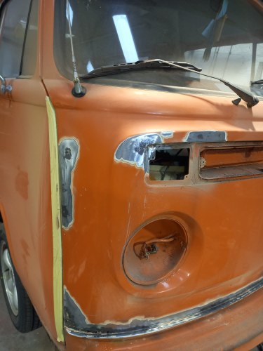 1973 Volkswagen T2 Motor Caravan Te koop (foto 132 van 146)