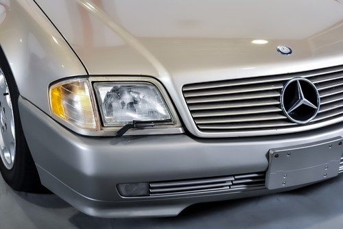 1995 Mercedes-Benz (R129) SL500 Convertible 5,0L V8 In vendita (immagine 76 di 144)