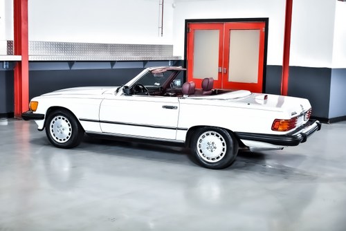 1986 Mercedes-Benz R107 560SL Convertible 5,6L V8 For Sale (picture 23 of 120)
