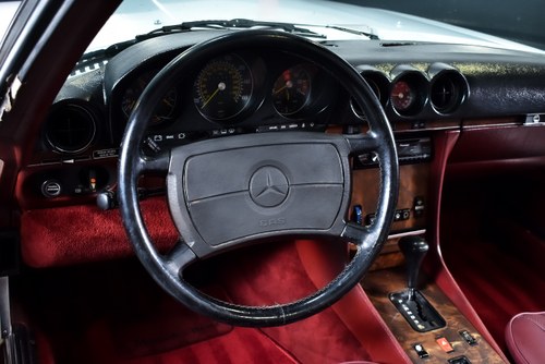 1986 Mercedes-Benz R107 560SL Convertible 5,6L V8 For Sale (picture 47 of 120)