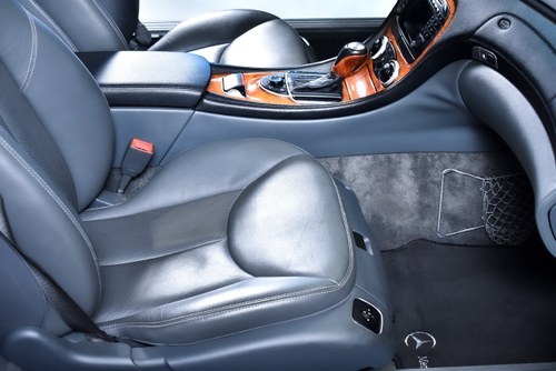 2003 Mercedes-Benz R230 SL500 AMG Convertible 5.0L V8 à vendre (picture 52 of 108)