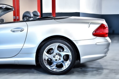 2003 Mercedes-Benz R230 SL500 AMG Convertible 5.0L V8 à vendre (picture 84 of 108)
