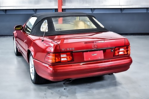 1999 Mercedes-Benz R129 SL600 Convertible 6,0L V12 In vendita (immagine 25 di 141)