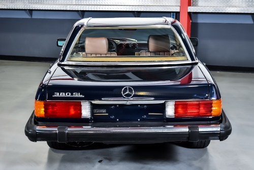 1982 Mercedes-Benz R107 380SL Convertible 3,8L V8 En venta (imagen 34 de 125)