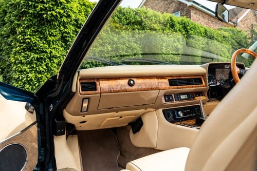 1993 Jaguar XJS Convertible Te koop (foto 24 van 118)