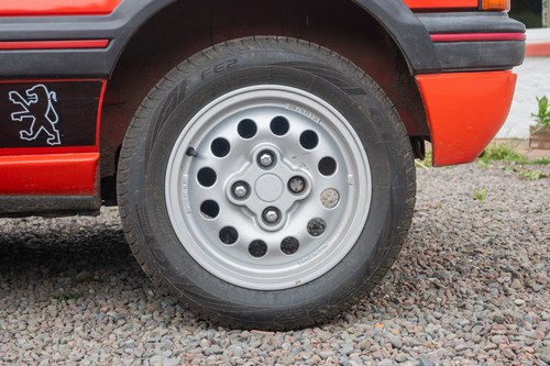 1988 Peugeot 205 CTi Cabriolet à vendre (picture 47 of 143)