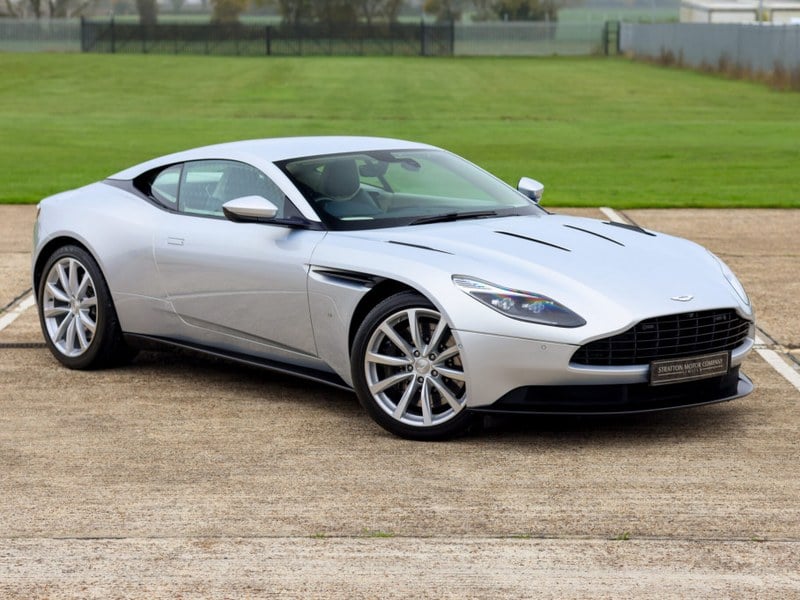 2016 ASTON MARTIN DB11