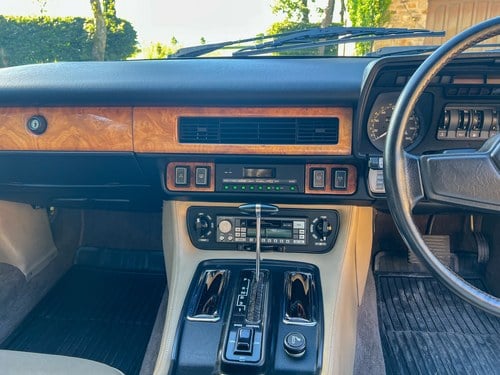 1986 Jaguar XJ-SC V12 Cabriolet In vendita (immagine 4 di 295)