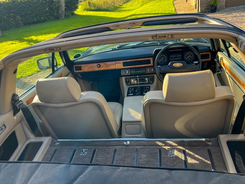 1986 Jaguar XJ-SC V12 Cabriolet In vendita (immagine 26 di 295)