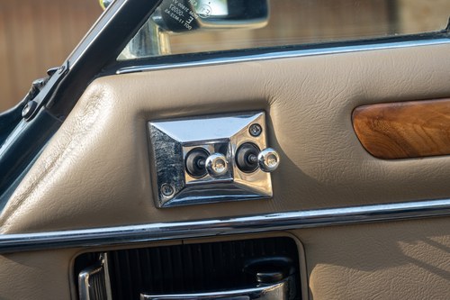 1986 Jaguar XJ-SC V12 Cabriolet In vendita (immagine 85 di 295)