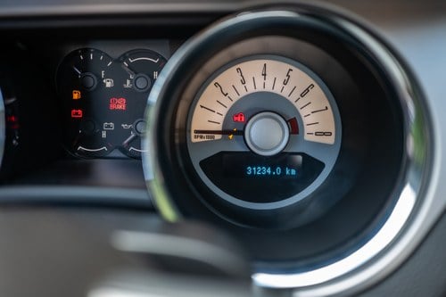 2012 Ford Mustang GT zum Verkauf (Bild 97 von 218)