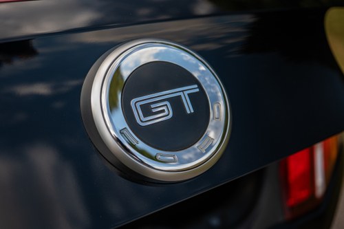 2012 Ford Mustang GT zum Verkauf (Bild 141 von 218)