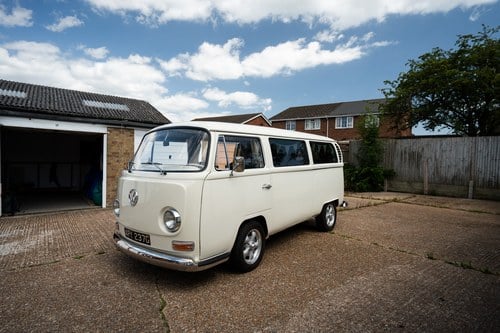 1969 Volkswagen Type 2 Bay Window Camper Conversion Te koop (foto 7 van 123)
