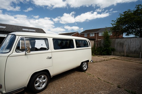 1969 Volkswagen Type 2 Bay Window Camper Conversion Te koop (foto 8 van 123)