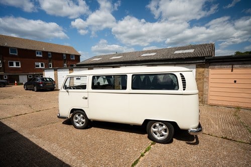 1969 Volkswagen Type 2 Bay Window Camper Conversion Te koop (foto 9 van 123)