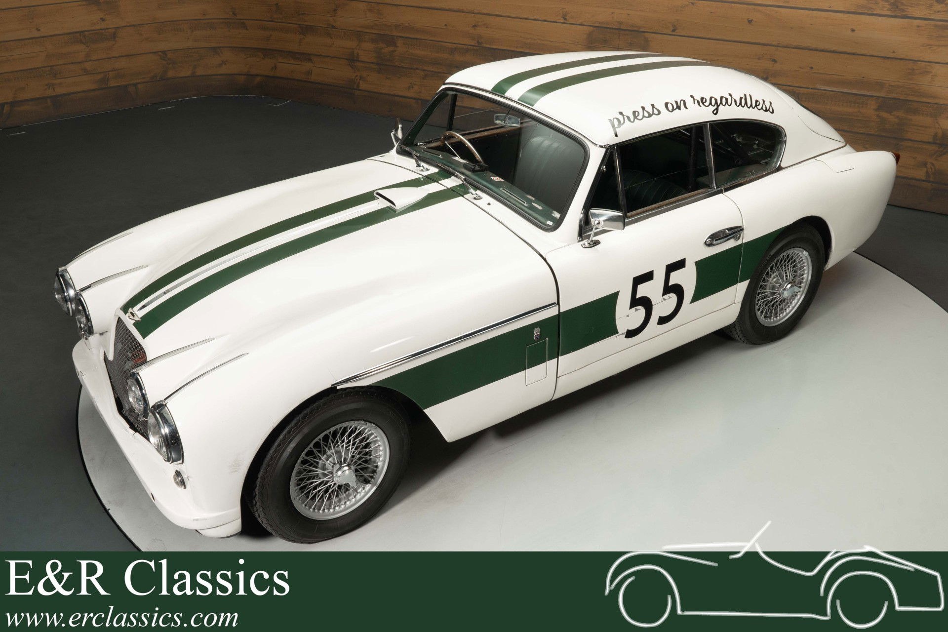 1955 Aston Martin DB 2/4 Tickford Coachwork, foto 1