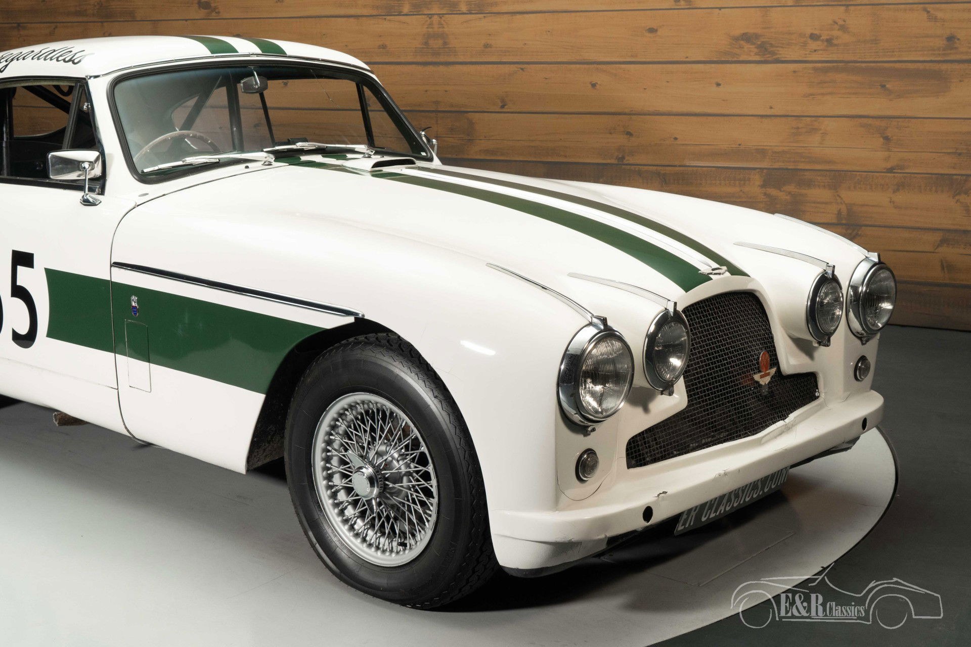 1955 Aston Martin DB 2/4 Tickford Coachwork, foto 4