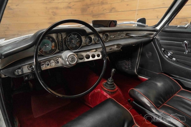 1965 Volvo 1800S - 2 1965 Volvo 1800S - 2