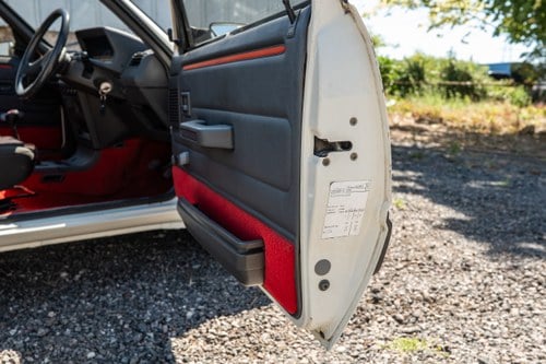 1990 Peugeot 205 GTI 1.6 Phase 1 For Sale (picture 41 of 247)