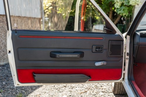 1990 Peugeot 205 GTI 1.6 Phase 1 For Sale (picture 70 of 247)