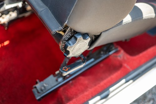 1990 Peugeot 205 GTI 1.6 Phase 1 For Sale (picture 75 of 247)